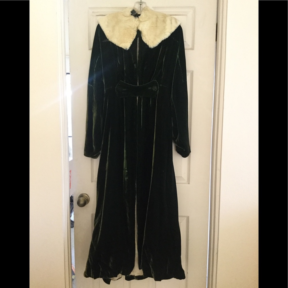 Antique Victorian fur collar green velvet silk coat vintage jacket Edwardian